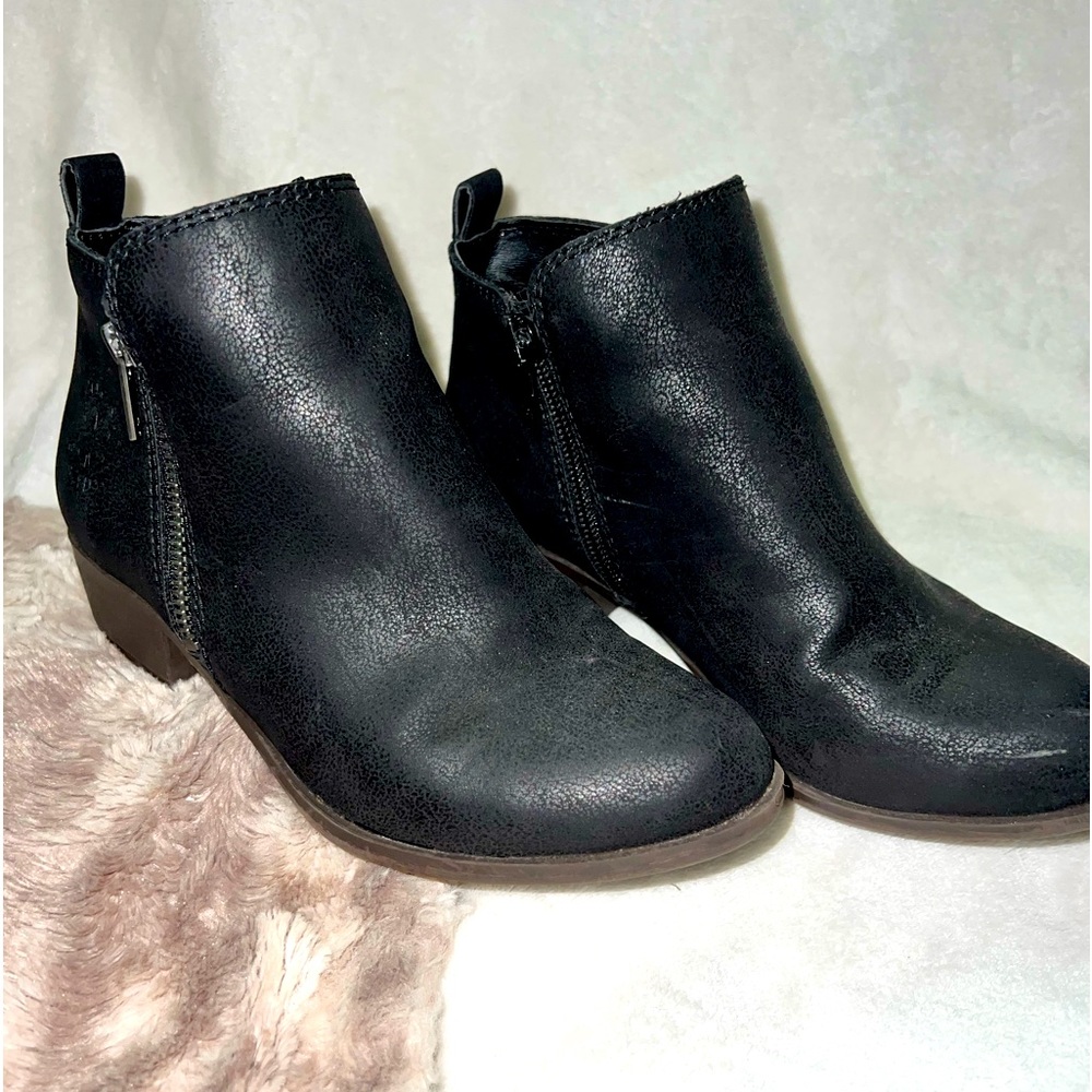 Lucky 🍀 Brand Ankle Boots, in Black 🖤 Size 2